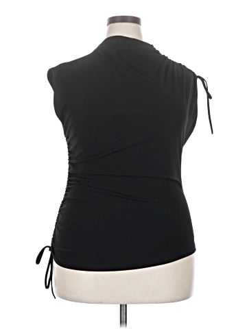 Zara Short Sleeve T-Shirt (view 1)