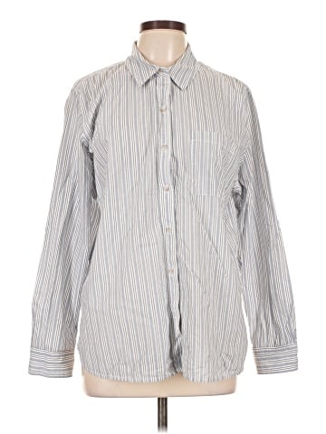 Universal Thread Long Sleeve Button-Down Shirt (view 1)
