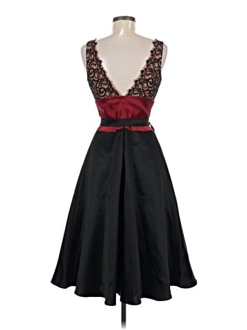 Laundry by Shelli Segal Cocktail Dress (view 2)