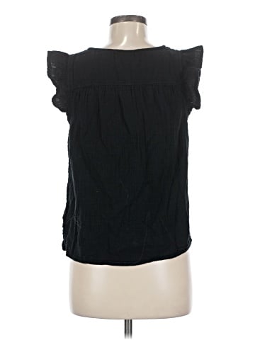 Old Navy Sleeveless T-Shirt (view 2)