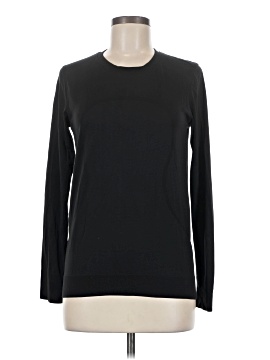 Lululemon Athletica Long Sleeve T-Shirt (view 1)