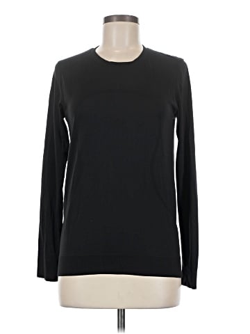 Lululemon Athletica Long Sleeve T-Shirt (view 1)