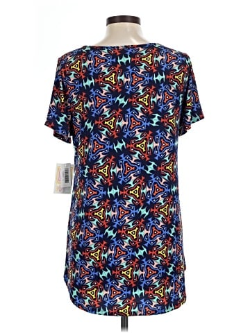 Lularoe Short Sleeve Blouse (view 2)