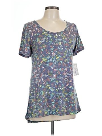 Lularoe Short Sleeve T-Shirt (view 1)