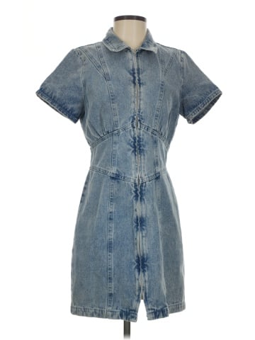 Le Lis Casual Dress (view 1)