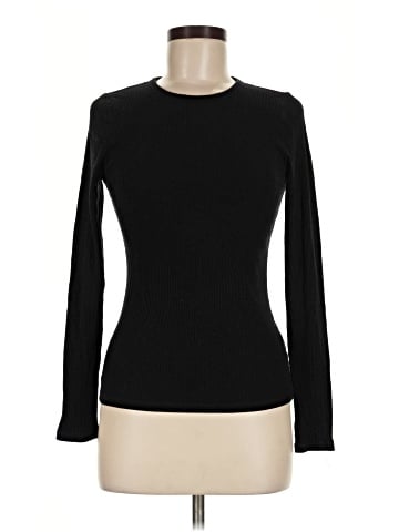 Old Navy Long Sleeve T-Shirt (view 1)