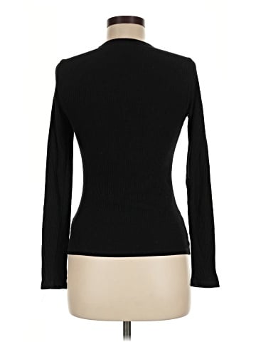 Old Navy Long Sleeve T-Shirt (view 2)