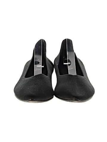 Mia Flats (view 2)