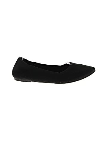 Mia Flats (view 1)