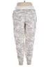 Calvin Klein Performance Camo Silver Cargo Pants Size 1X - photo 2