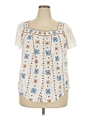 Torrid Sleeveless Blouse (view 1)