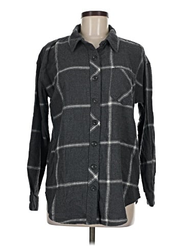 Maurices Long Sleeve Button-Down Shirt (view 1)