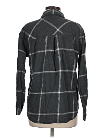 Maurices Long Sleeve Button-Down Shirt (view 2)
