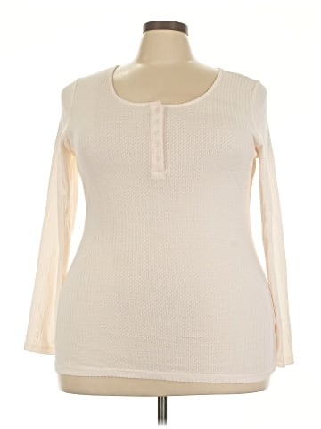 Torrid 3/4 Sleeve T-Shirt (view 1)