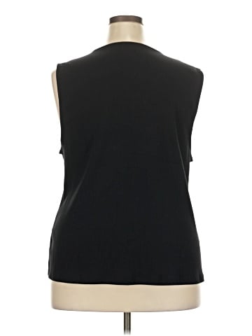 Grace Sleeveless Top (view 2)