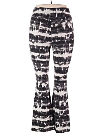 No Boundaries Casual Pants (view 2)