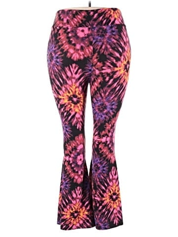 No Boundaries Yoga Pants (view 2)