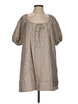 Illa Illa Casual Dress (view 1)
