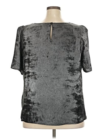 Vince Camuto Short Sleeve Blouse (view 2)