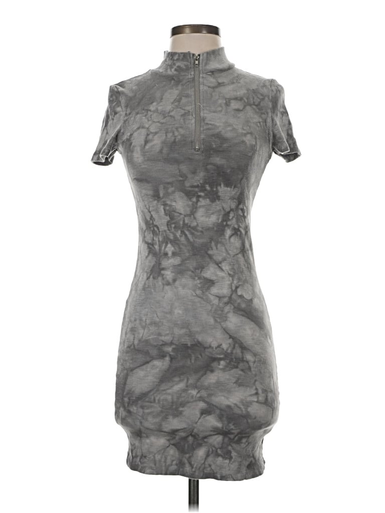 Pre-owned Forever 21 Casual Dress In Gray