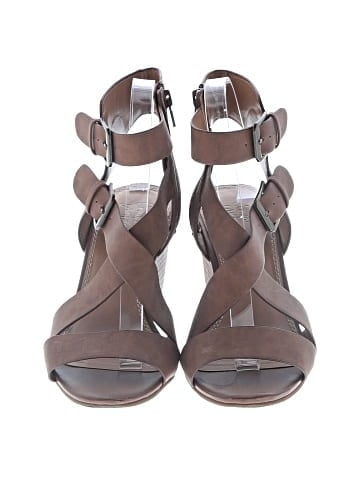 Crown Vintage Wedges (view 2)
