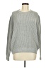 Uniqlo Solid Gray Pullover Sweater Size M - photo 1