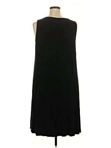 Ava & Viv Casual Dress (view 2)