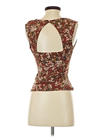 Lulus Sleeveless Top (view 2)