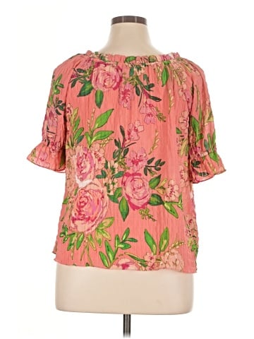 Counterparts Short Sleeve Blouse (view 2)