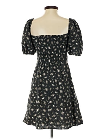 H&M Casual Dress (view 2)
