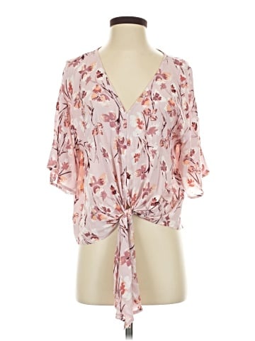 Eyeshadow 3/4 Sleeve Blouse (view 1)