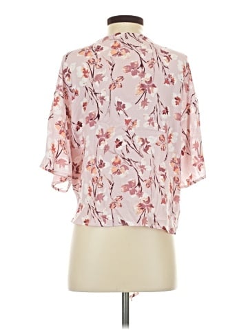 Eyeshadow 3/4 Sleeve Blouse (view 2)
