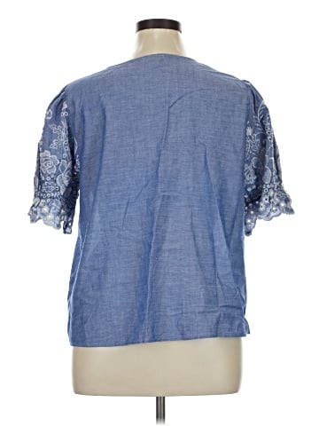 CeCe Short Sleeve Blouse (view 2)