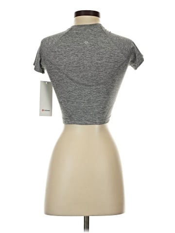 Lululemon Athletica Short Sleeve Turtleneck (view 2)