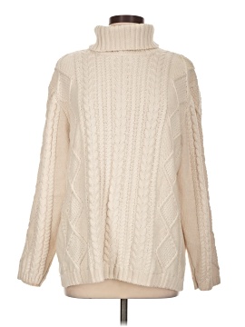 North Style Turtleneck Sweater