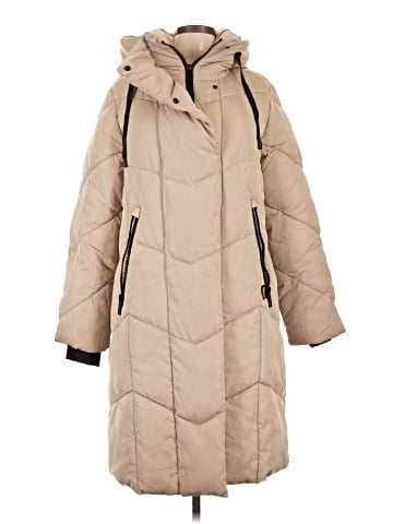 Nine West Coat (view 1)