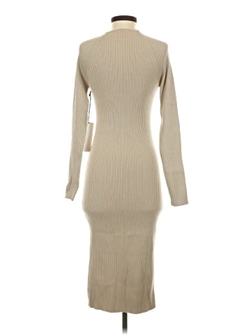 Mod Ref Casual Dress (view 2)