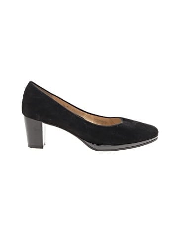 Ara Heels (view 1)