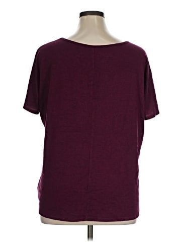 24/7 Maurices Short Sleeve T-Shirt (view 2)