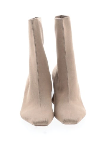 Zara Ankle Boots (view 2)