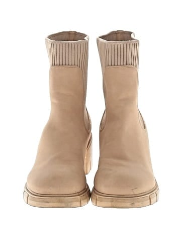 ZBY Ankle Boots (view 2)