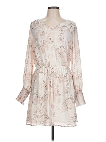 Eliane Rose Casual Dress (view 1)