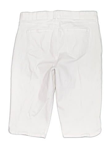 Gloria Vanderbilt Cargo Shorts (view 2)