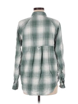 The North Face Long Sleeve Button-Down Shirt (view 2)
