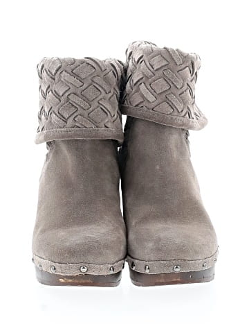 Ugg Ankle Boots (view 2)