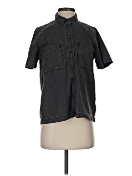 Madewell Denim Short-Sleeve Button-Up Shirt in Lunar Wash (view 1)