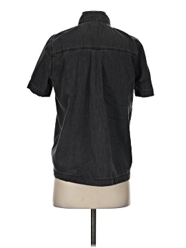 Madewell Denim Short-Sleeve Button-Up Shirt in Lunar Wash (view 2)