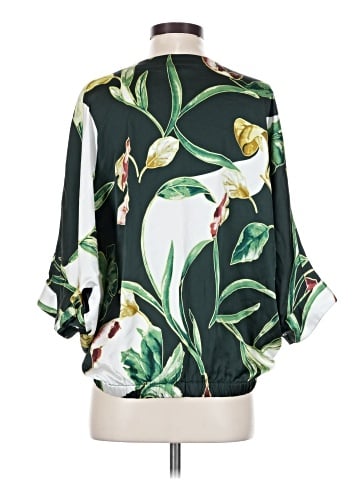 White House Black Market 3/4 Sleeve Blouse (view 2)