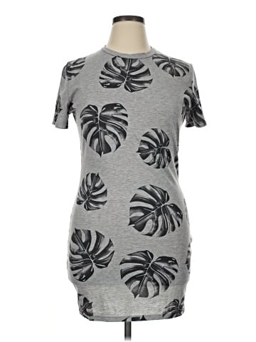 Unbranded Casual Dress (view 1)