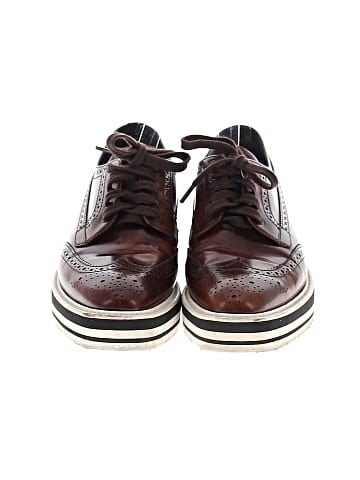 Prada Sneakers (view 2)